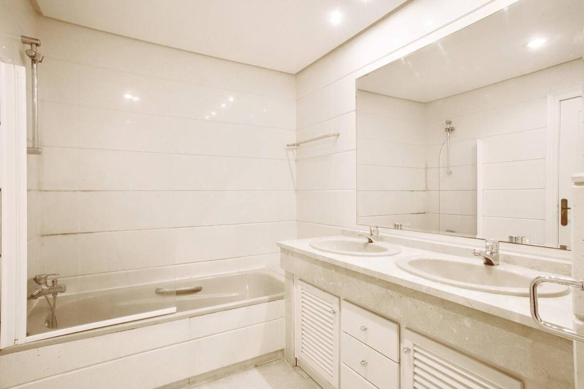 Apartamento Entre Marbella Y Estepona Luaran gambar