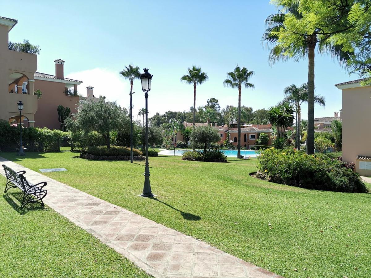 Apartamento Entre Marbella Y Estepona Luaran gambar